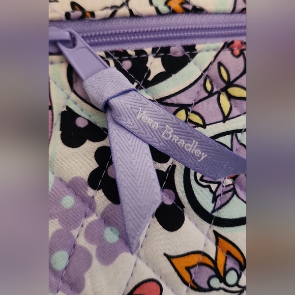 Vera Bradley Slim Wristlet - Picture 6 of 6